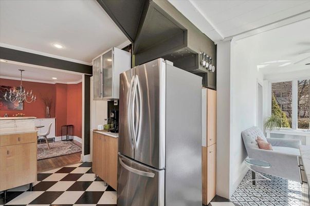 Chandelier, Dining room, Interior, Kitchen, Recessed Lighting, Stainless Steel Appliances, Wood Texture Flooring