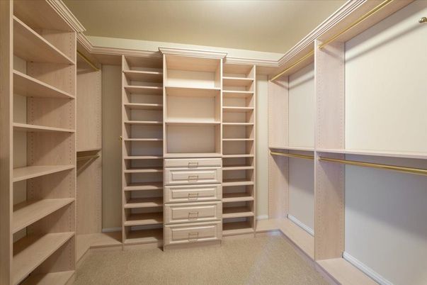 Interior, Walk-in Closets