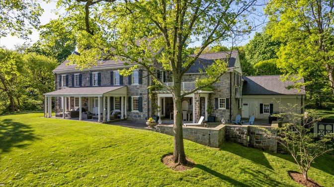 Backyard, Exterior, Facade, Georgian
