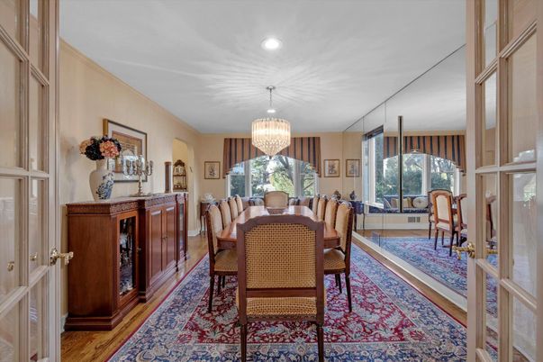 Chandelier, Dining room, Interior, Recessed Lighting, Wood Texture Flooring