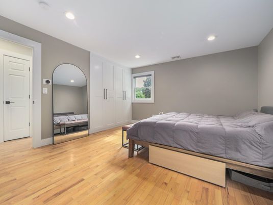 Bedroom, Interior, Recessed Lighting, Wood Texture Flooring
