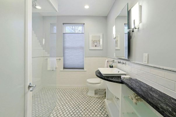 Bathroom, Interior, Recessed Lighting