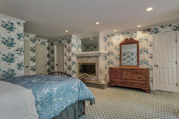 Bedroom, Fireplace, Interior, Recessed Lighting