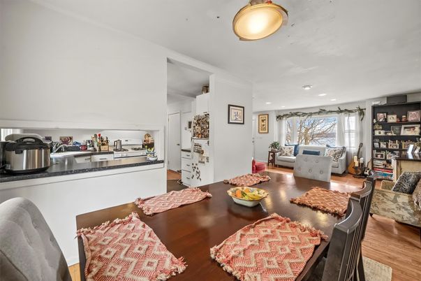 Dining room, Interior, Kitchen, Recessed Lighting, Wood Texture Flooring