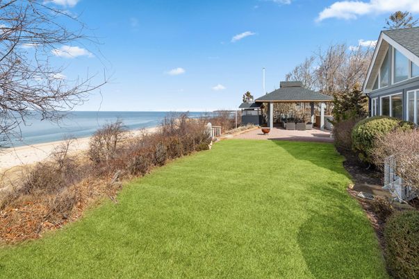 Backyard, Exterior, Water