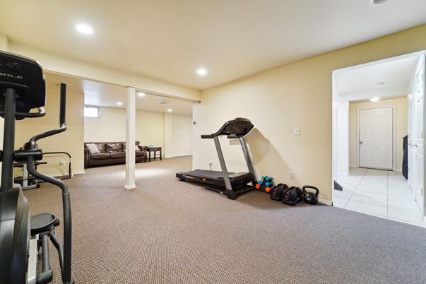 Fitness Equipment, Interior, Recessed Lighting