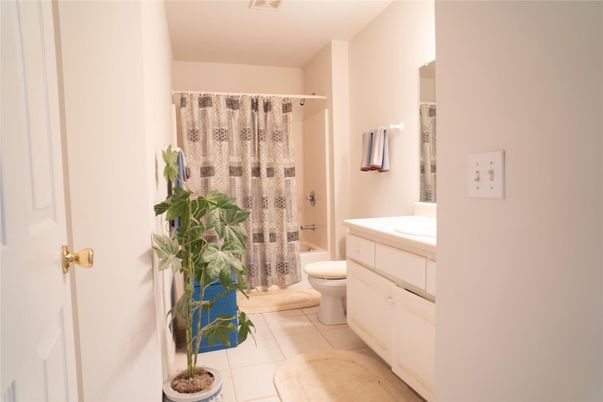Bathroom, Interior