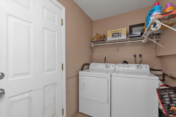 Interior, Utility Closets, Washer