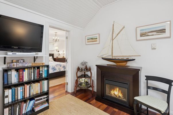 Chandelier, Fireplace, Interior, Wood Texture Flooring