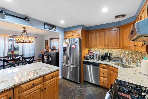 Dining room, Interior, Kitchen, Recessed Lighting, Stainless Steel Appliances