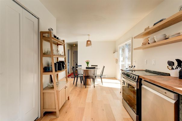 Dining room, Interior, Kitchen, Pendant Lights, Wood Texture Flooring