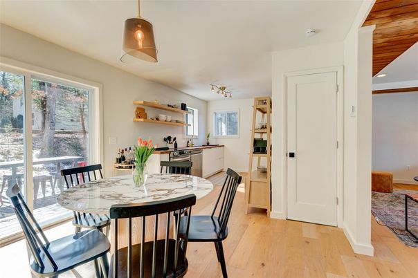 Dining room, Interior, Kitchen, Pendant Lights, Recessed Lighting, Wood Texture Flooring
