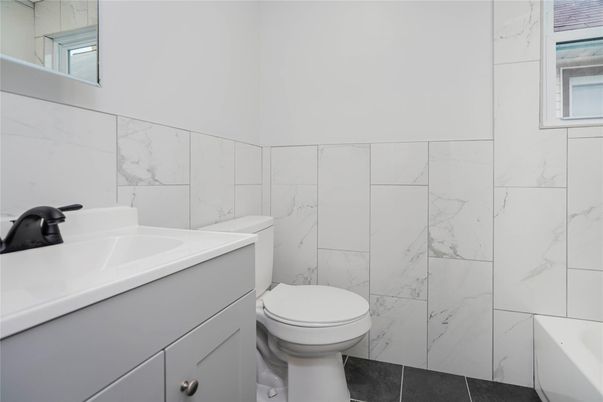 Bathroom, Interior, Marble Walls