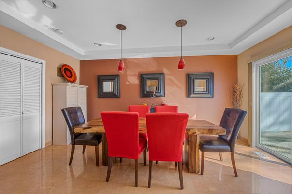 Dining room, Interior, Pendant Lights