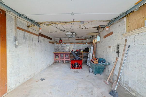 Garage, Interior, Stone Walls