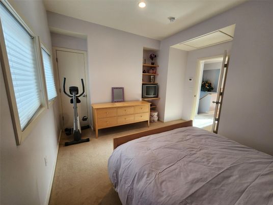 Bedroom, Fitness Equipment, Interior, Recessed Lighting