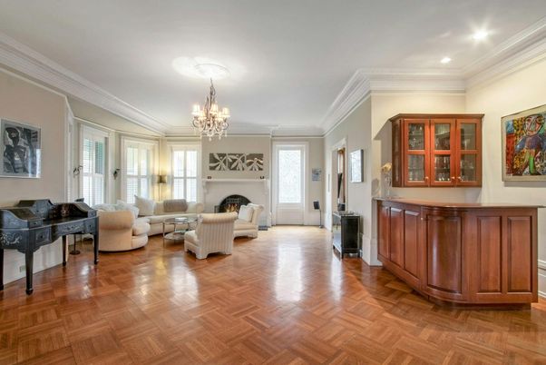Chandelier, Fireplace, Interior, Living room, Recessed Lighting, Wood Texture Flooring