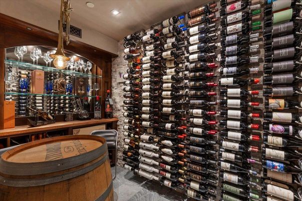 Interior, Pendant Lights, Recessed Lighting, Wine Storage