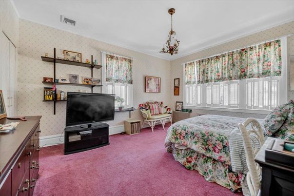 Bedroom, Interior, Pendant Lights
