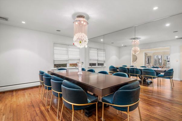 Chandelier, Dining room, Interior, Recessed Lighting, Wood Texture Flooring