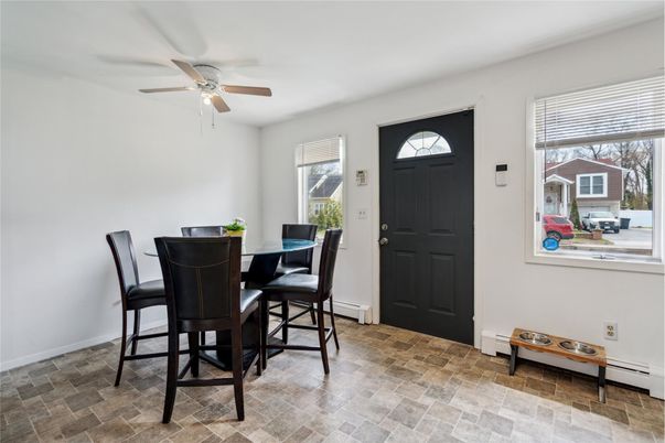 Dining room, Interior