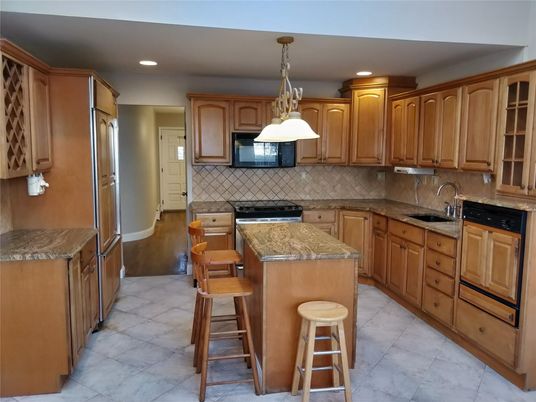 Interior, Kitchen, Pendant Lights, Recessed Lighting