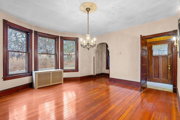 Chandelier, Empty room, Interior, Wood Texture Flooring