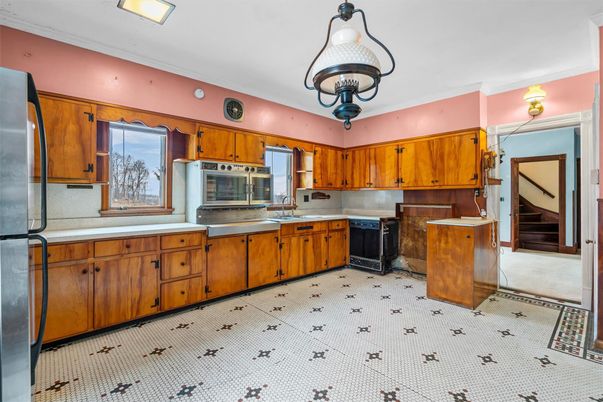 Interior, Kitchen, Stainless Steel Appliances