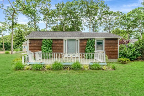 Backyard, Exterior, Facade, Log Home