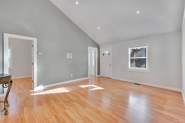 Empty room, Interior, Recessed Lighting, Wood Texture Flooring