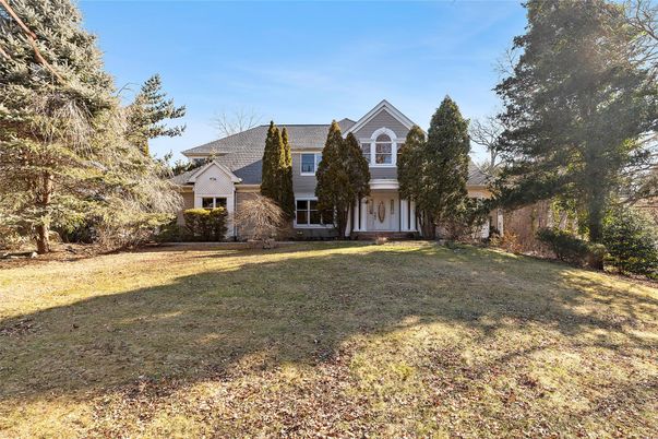 Backyard, Exterior, Facade, French Provincial