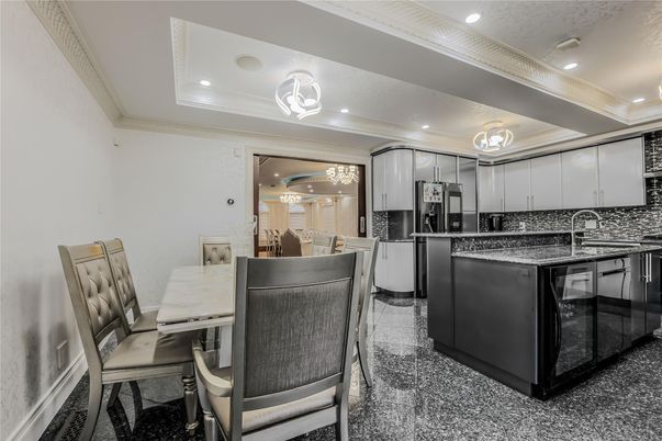 Dining room, Interior, Kitchen, Recessed Lighting, Stainless Steel Appliances
