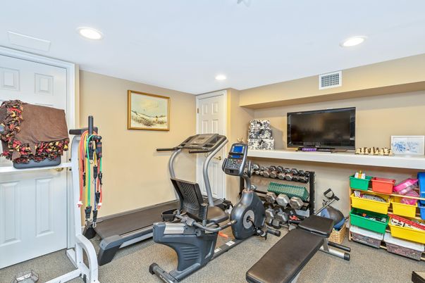 Fitness Equipment, Interior, Recessed Lighting