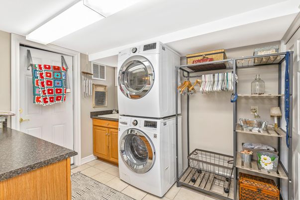 Interior, Utility Closets, Washer