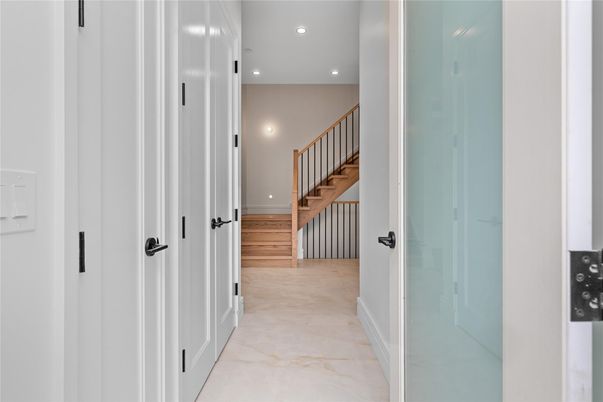 Interior, Recessed Lighting