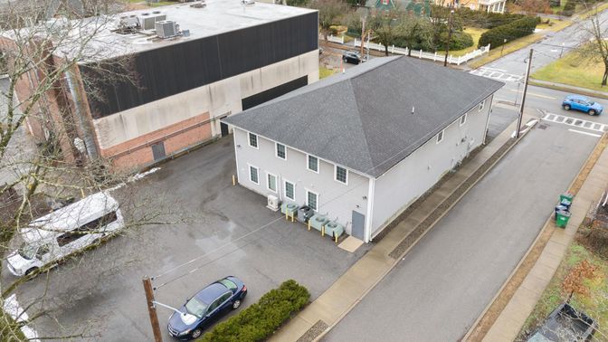 Exterior, Drone