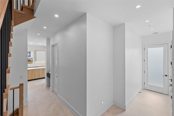 Interior, Recessed Lighting