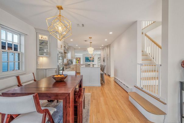 Dining room, Interior, Kitchen, Pendant Lights, Recessed Lighting, Wood Texture Flooring