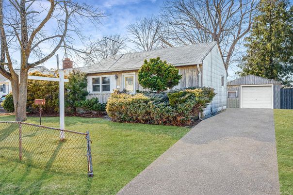 Backyard, Detached Garage, Exterior