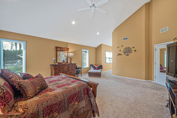 Bedroom, Interior, Recessed Lighting