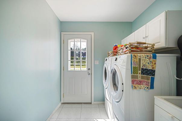 Interior, Washer
