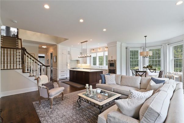 Dining room, Interior, Kitchen, Living room, Pendant Lights, Recessed Lighting, Stainless Steel Appliances, Wood Texture Flooring