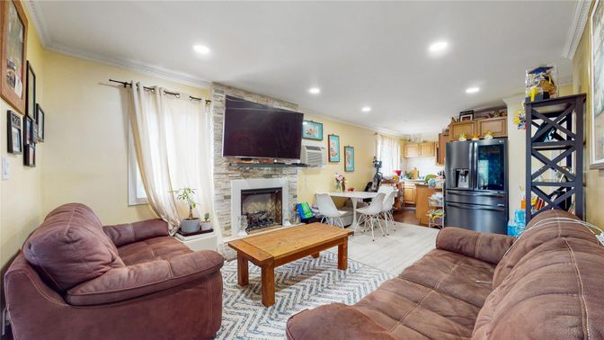 Dining room, Fireplace, Interior, Kitchen, Living room, Recessed Lighting