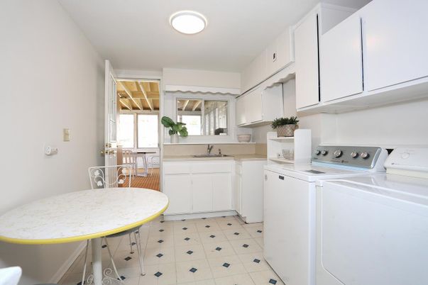 Interior, Recessed Lighting, Washer