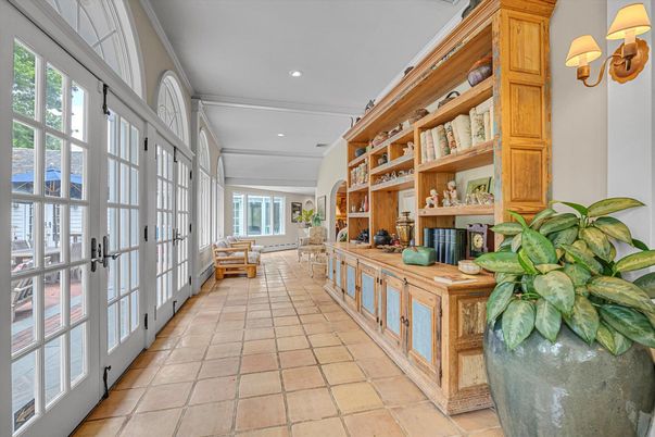 Interior, Recessed Lighting