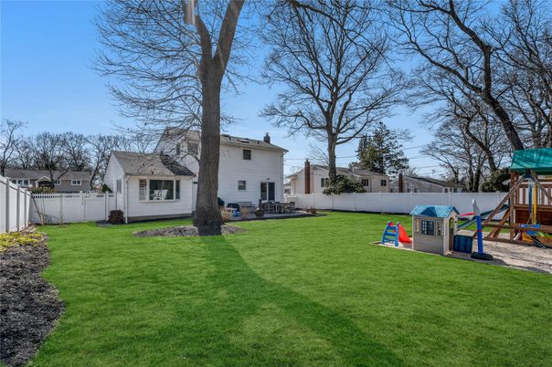 Backyard, Exterior, Playground