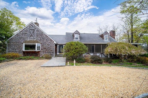 Backyard, Exterior, Facade, Tudor Revival