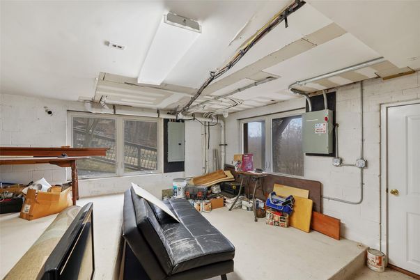 Garage, Interior, Stone Walls