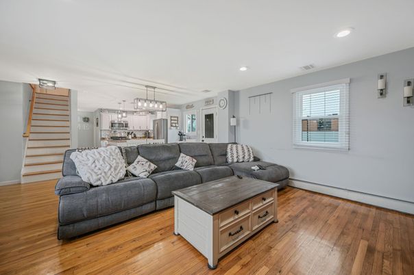 Interior, Kitchen, Living room, Pendant Lights, Recessed Lighting, Stainless Steel Appliances, Wood Texture Flooring