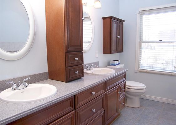 Bathroom, Dual Sink Vanities, Interior